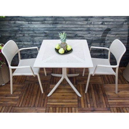 Стул Bora с подлокотниками