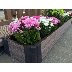 Клумба из ДПК