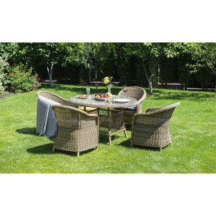 Равенна, обеденная группа