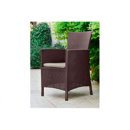 коричневый