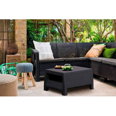 коричневый