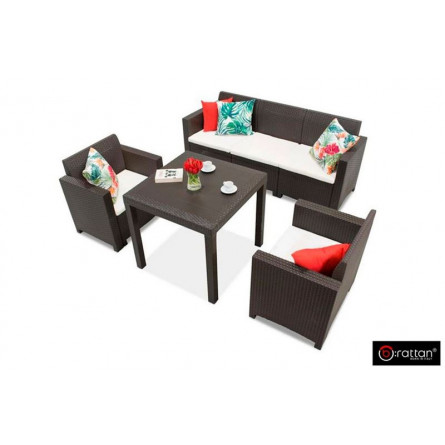 коричневый