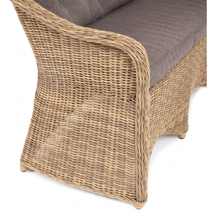 диван двухместный плетенный из ротанга