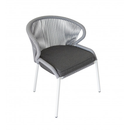 стул плетеный из роупа