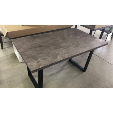 Стол ЛОФТ Оникс/ Черный 138 М-City