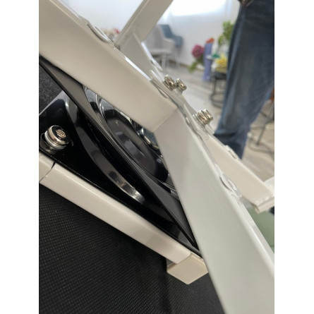 Стул MAVERICK BLUVEL-03 LIGHT GREY, велюр/ белый каркас, поворот.360 град. М-City