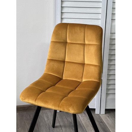 Стул CHILLI SQUARE BLUVEL-68 желтый, велюр / черный каркас М-City