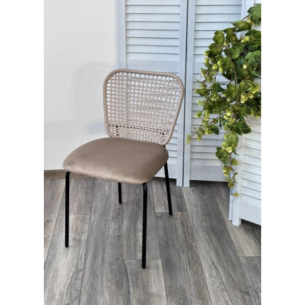 Стул JUNO G062-12 бежевый, велюр / черный каркас М-City