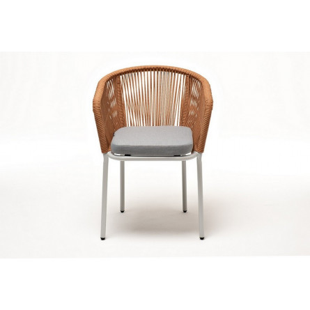 стул плетеный из роупа