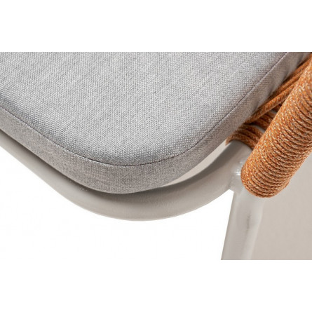 "Марсель" стул плетеный из роупа, каркас алюминий светло-серый (RAL7035) шагрень, роуп оранжевый меланж круглый, ткань светло-се