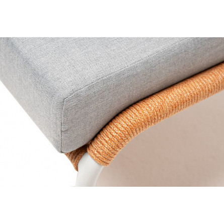 "Милан" кресло плетеное из роупа, каркас алюминий светло-серый (RAL7035) шагрень, роуп оранжевый меланж круглый, ткань светло-се