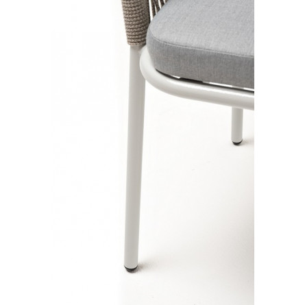 "Лион" стул плетеный из роупа, каркас из стали светло-серый (RAL7035) шагрень, роуп серый меланж круглый, ткань светло-серая