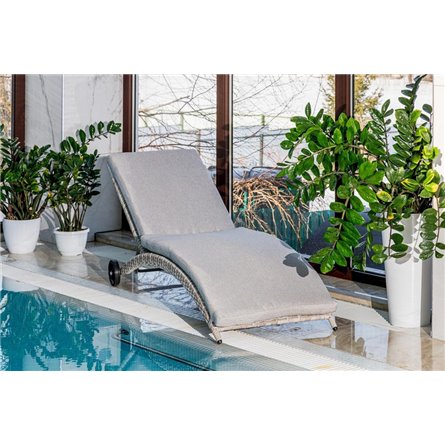 Шезлонги AGATA бежевые с матрасами