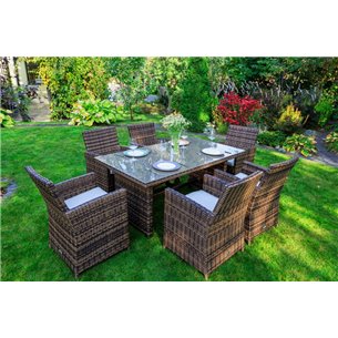 Обеденный комплект FIONA из искусственного ротанга в коричневом цвете