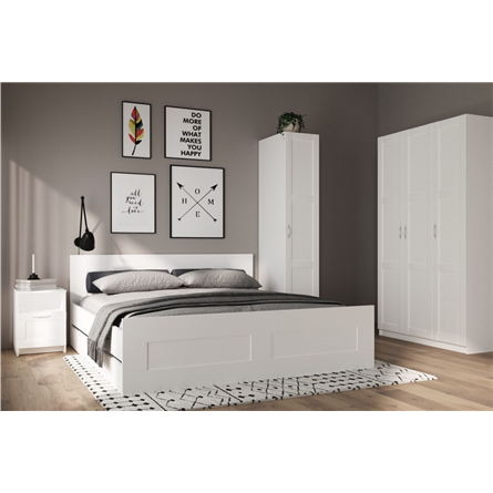 Шкаф ПЕГАС трехдверный с рамочным фасадом, цвет белый