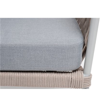 "Диего" кресло плетеное из роупа, каркас алюминий светло-серый (RAL7035) муар, роуп бежевый круглый, ткань светло-серая