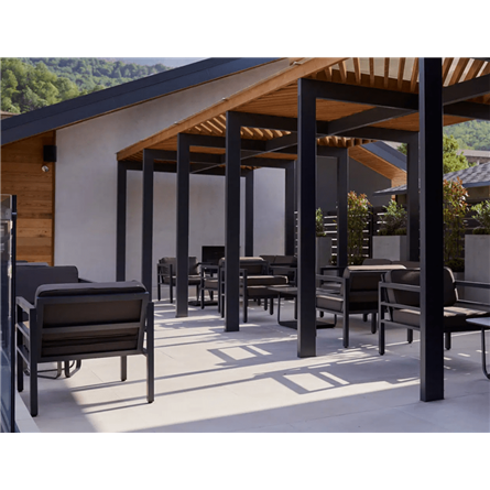 "Эстелья" кресло, каркас алюминий темно-серый (RAL7024) муар, ткань темно-серая 027