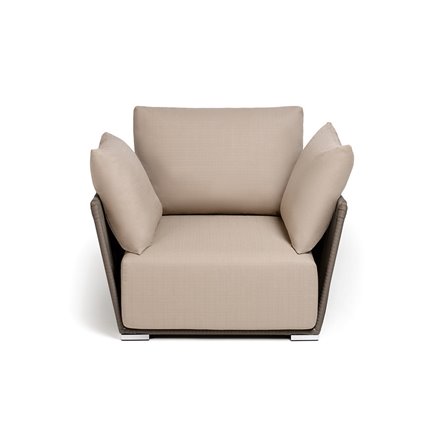 "Форли" кресло плетеное из роупа, каркас алюминий светло-серый (RAL7035) муар, роуп серо-коричневый 23мм, ткань Mossle бежевая