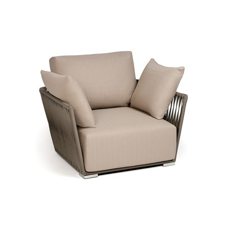 "Форли" кресло плетеное из роупа, каркас алюминий светло-серый (RAL7035) муар, роуп серо-коричневый 23мм, ткань Mossle бежевая