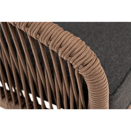 "Канны" кресло плетеное из роупа, каркас алюминий коричневый (RAL8016) муар, роуп коричневый круглый, ткань темно-серая 027