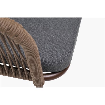 "Марсель" стул плетеный из роупа, каркас алюминий коричневый (RAL8016) муар, роуп коричневый круглый, ткань темно-серая 027