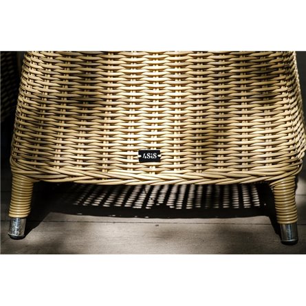 "Равенна" плетеное кресло из искусственного ротанга, цвет соломенный с серой подушкой