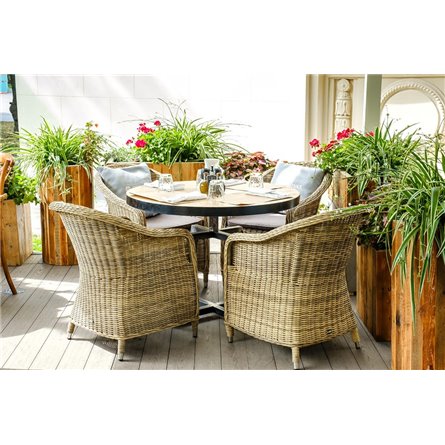 "Равенна" плетеное кресло из искусственного ротанга, цвет соломенный с серой подушкой