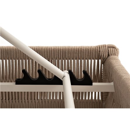 "Ривьера" шезлонг плетеный из роупа, каркас алюминий белый муар, роуп бежевый круглый, ткань бежевая 052