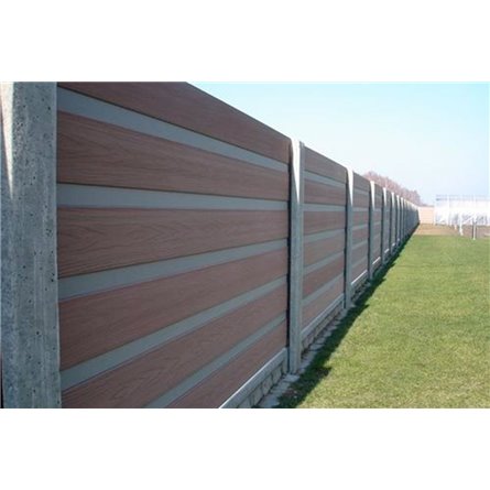 Глухой забор из шпунтованной доски ДПК Hilst 2х2м