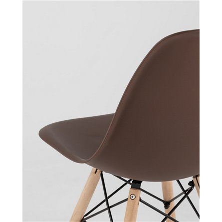 Комплект из четырех стульев|Stool Group|Eames Style DSW коричневый пластик, стальной каркас, натуральный массив бука
