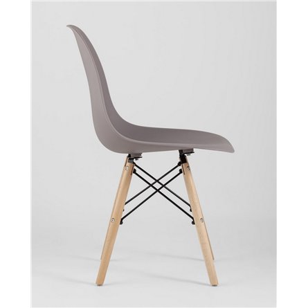 Комплект из четырех стульев|Stool Group|Eames Style DSW темно-бежевый пластик, стальной каркас, натуральный массив бука